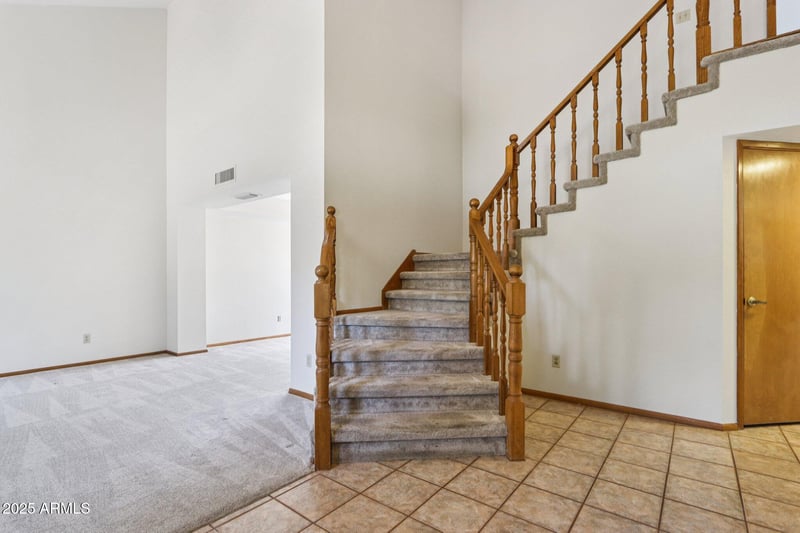 1813 Sheena Dr, Phoenix, AZ 85022