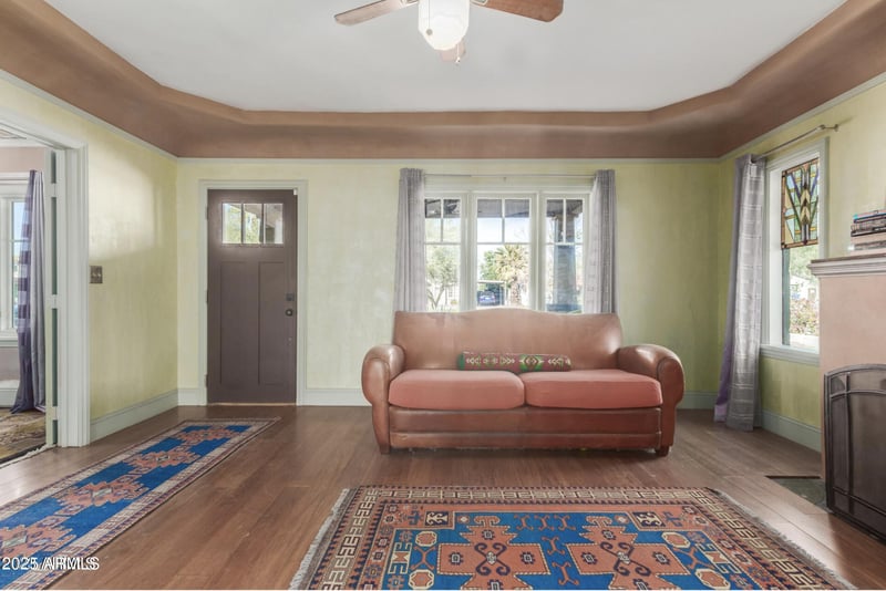 1813 Willetta St, Phoenix, AZ 85006