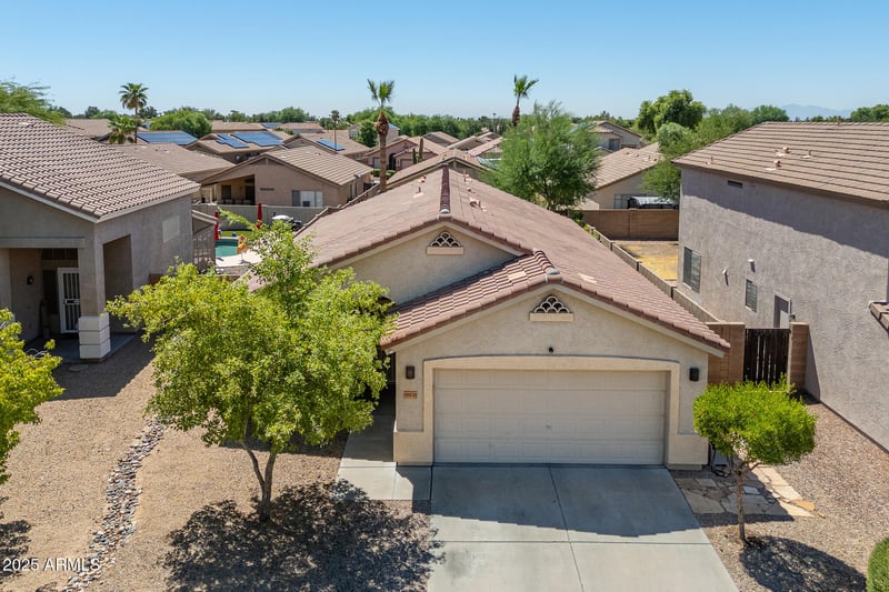 18131 Skyhawk Dr, Surprise, AZ 85374