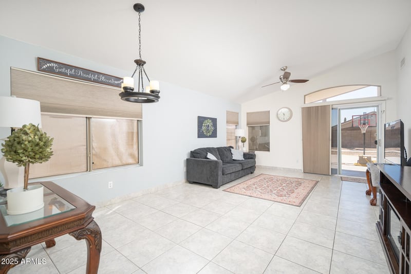 18131 Skyhawk Dr, Surprise, AZ 85374