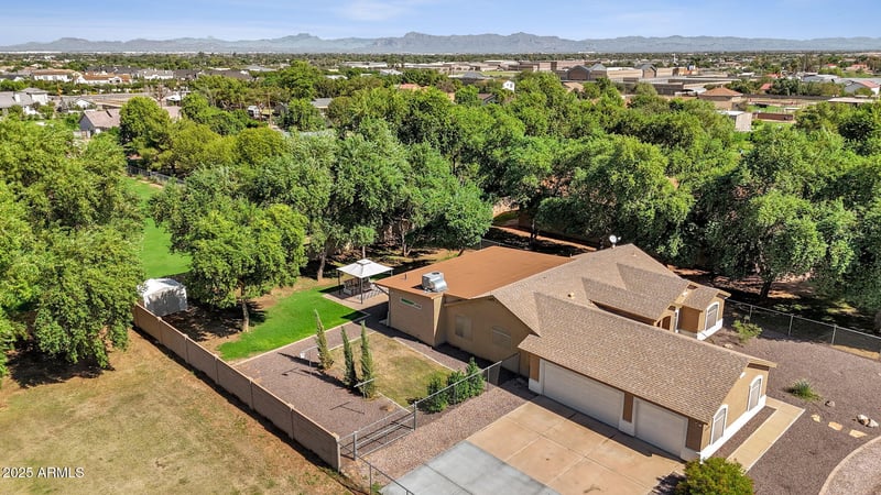 18132 Bellerive Dr, Queen Creek, AZ 85142
