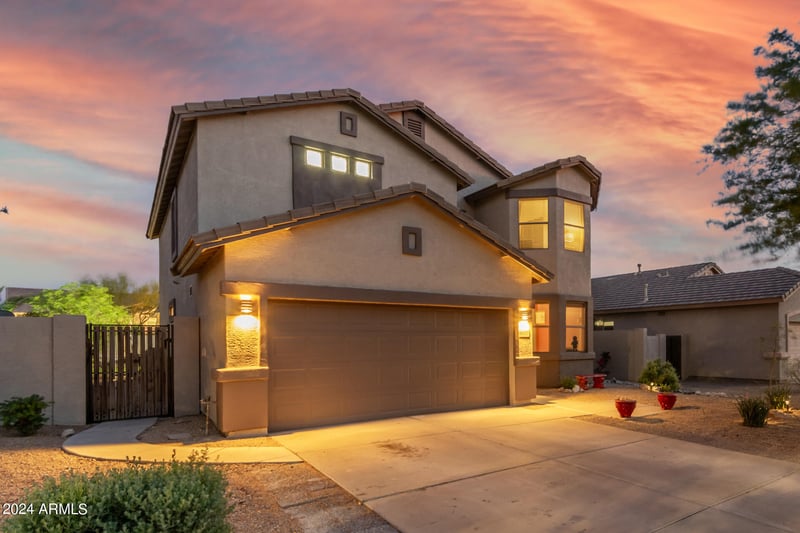 18137 Canyon Ln, Goodyear, AZ 85338