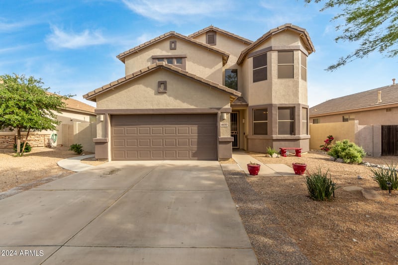 18137 Canyon Ln, Goodyear, AZ 85338