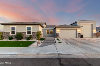 18139 Oregon Ct, Litchfield Park, AZ 85340