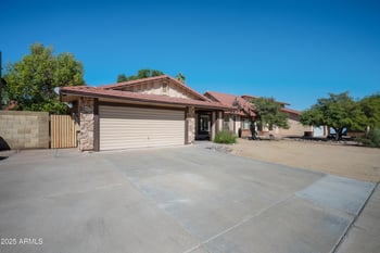 1814 Crocus Dr, Phoenix, AZ 85022