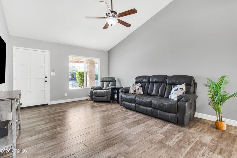 1814 W Natal Ave, Mesa, AZ 85202