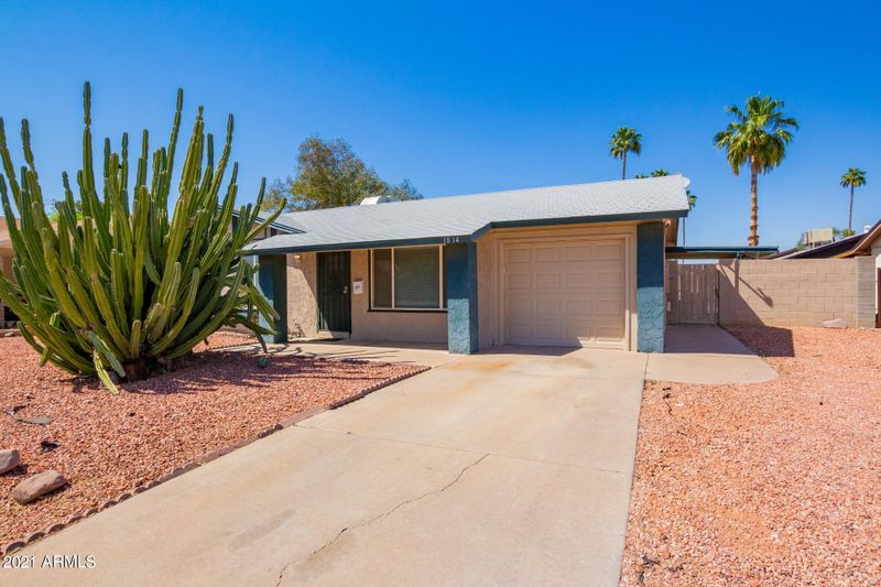1814 W Onza Ave, Mesa, AZ 85202