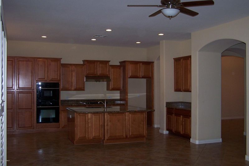 1814 W Sleepy Ranch Rd, Phoenix, AZ 85085