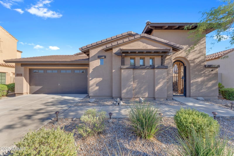18141 Mountain Sage Dr, Goodyear, AZ 85338