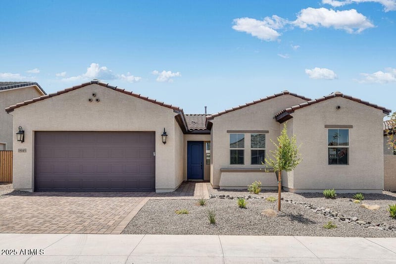18145 Amberwood Dr, Goodyear, AZ 85338