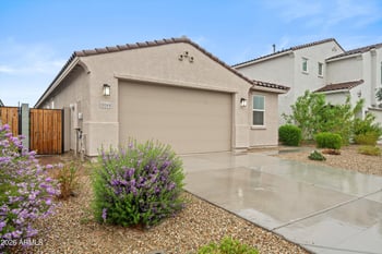 18148 W Daley Ln, Surprise, AZ 85387