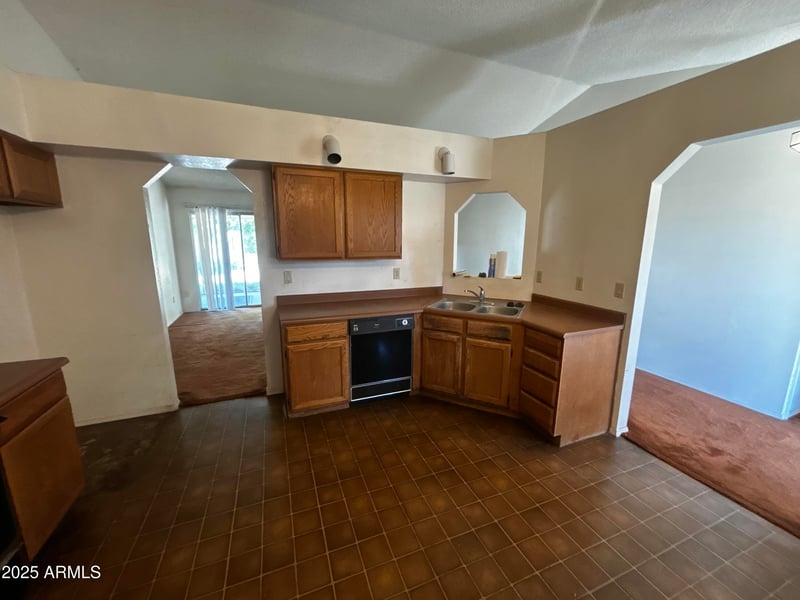 1815 66th St, Mesa, AZ 85205