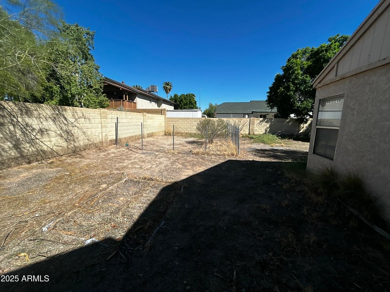 1815 66th St, Mesa, AZ 85205