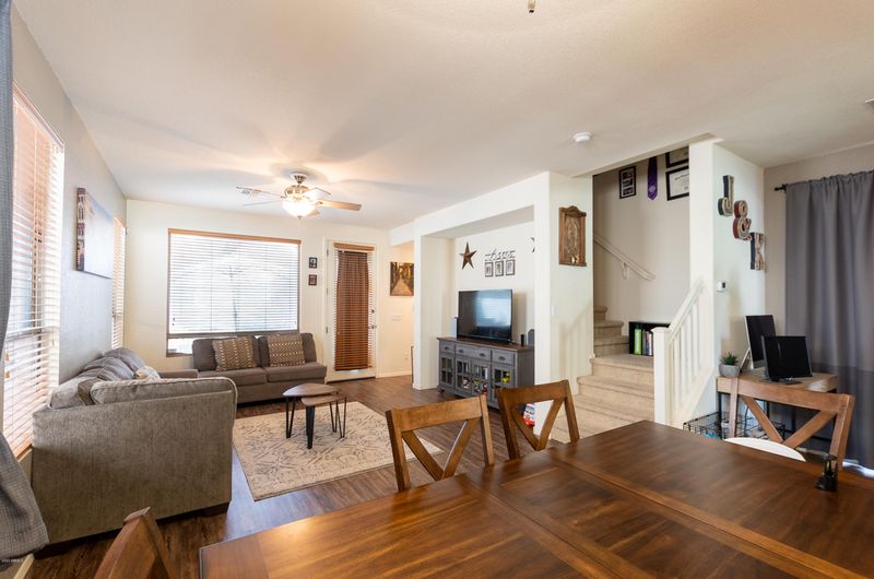 1815 E Dunbar Dr, Phoenix, AZ 85042