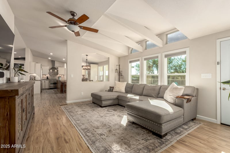 1815 La Salle Rd, Phoenix, AZ 85086