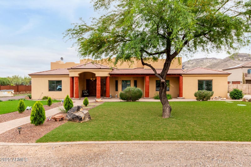 1815 Maddock Rd, Phoenix, AZ 85086