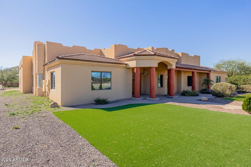 1815 W Maddock Rd, Phoenix, AZ 85086