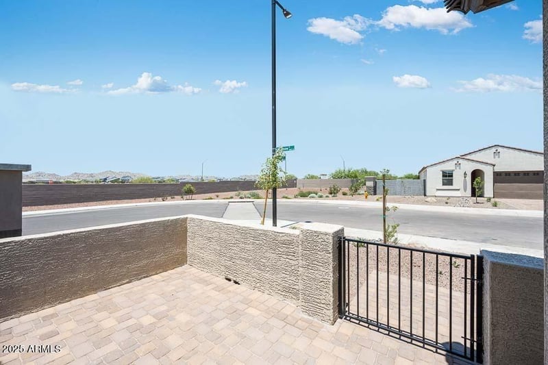 18153 Hiddenview Dr, Goodyear, AZ 85338