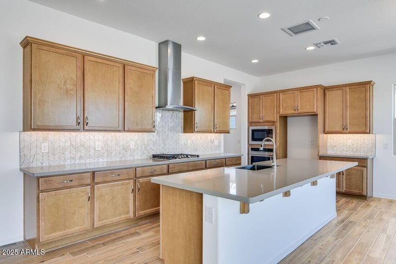 18154 Amberwood Dr, Goodyear, AZ 85338