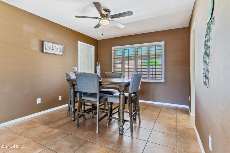 1816 E Auburn Dr, Tempe, AZ 85283