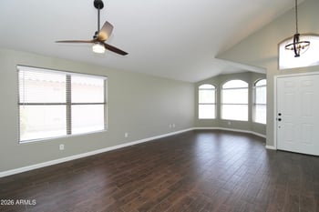 1816 Morgan Dr, Gilbert, AZ 85295