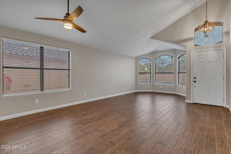 1816 E Morgan Dr, Gilbert, AZ 85295