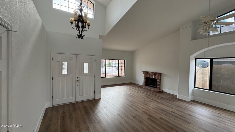 1816 Salem St, Mesa, AZ 85205