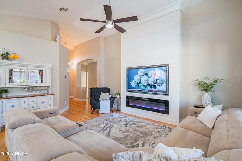 18164 Addie Ln, Surprise, AZ 85374
