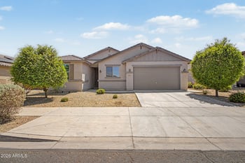 18167 Robin Ln, Surprise, AZ 85387