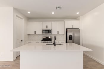 18168 Hess St, Goodyear, AZ 85338