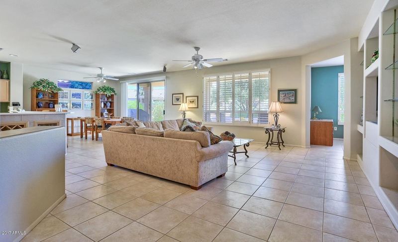 18169 N Petrified Forest Dr, Surprise, AZ 85374