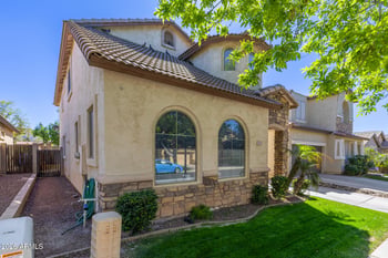 1817 Donner Dr, Phoenix, AZ 85042