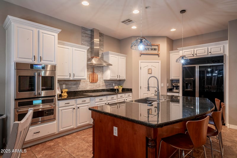 1817 Horsetail Trl, Phoenix, AZ 85085