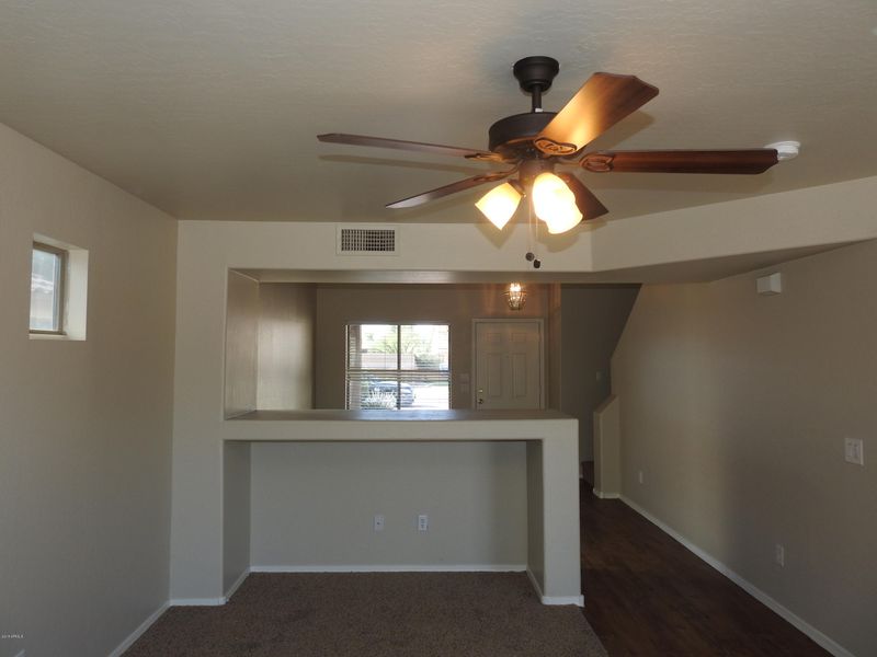 1817 S 63rd Dr, Phoenix, AZ 85043