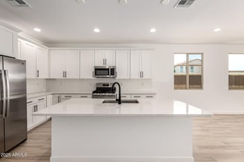 18171 Hess St, Goodyear, AZ 85338