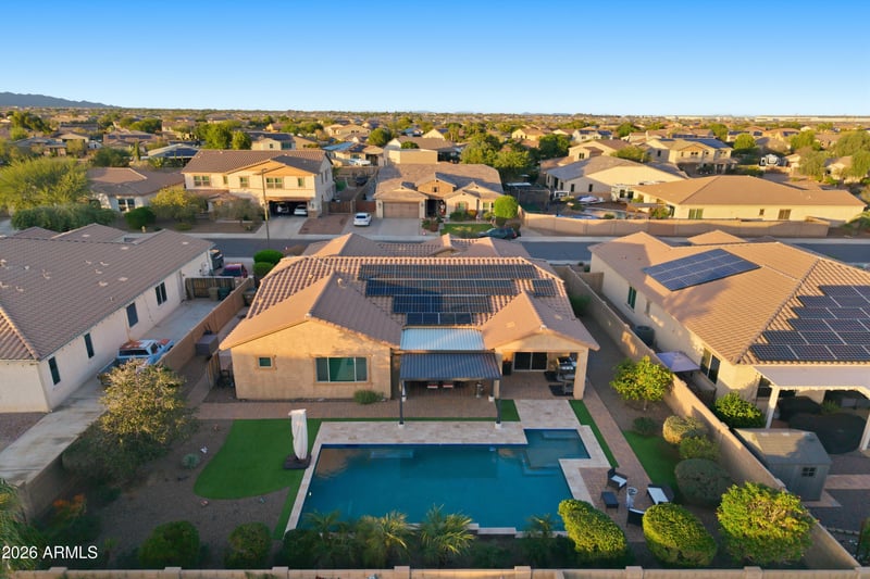 18173 Mackenzie Dr, Goodyear, AZ 85395