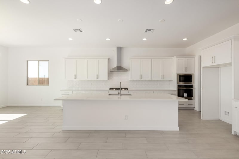 18173 Watkins St, Goodyear, AZ 85338