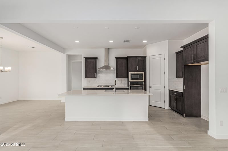 18176 Watkins St, Goodyear, AZ 85338