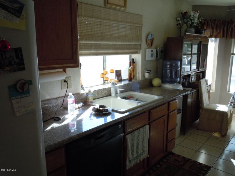 1818 E Bluefield Ave, Phoenix, AZ 85022