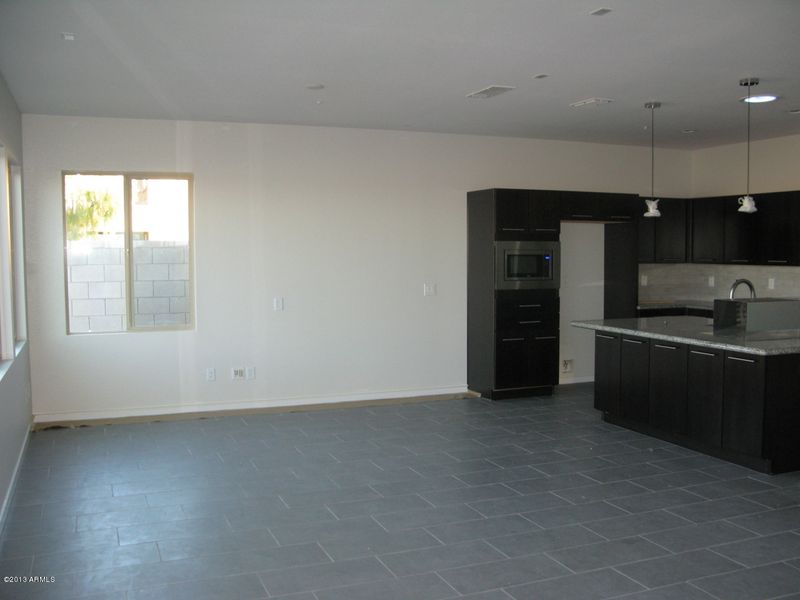 1818 E Dubois Ave, Gilbert, AZ 85298