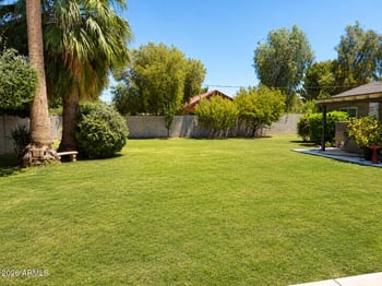 1818 Las Palmaritas Dr, Phoenix, AZ 85021