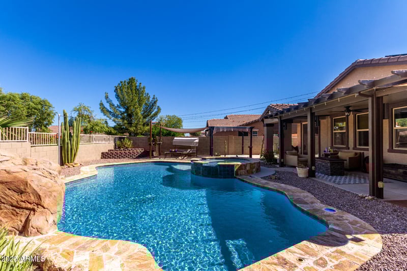 18180 Carmen Dr, Surprise, AZ 85388
