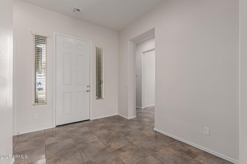 18181 Young St, Surprise, AZ 85388