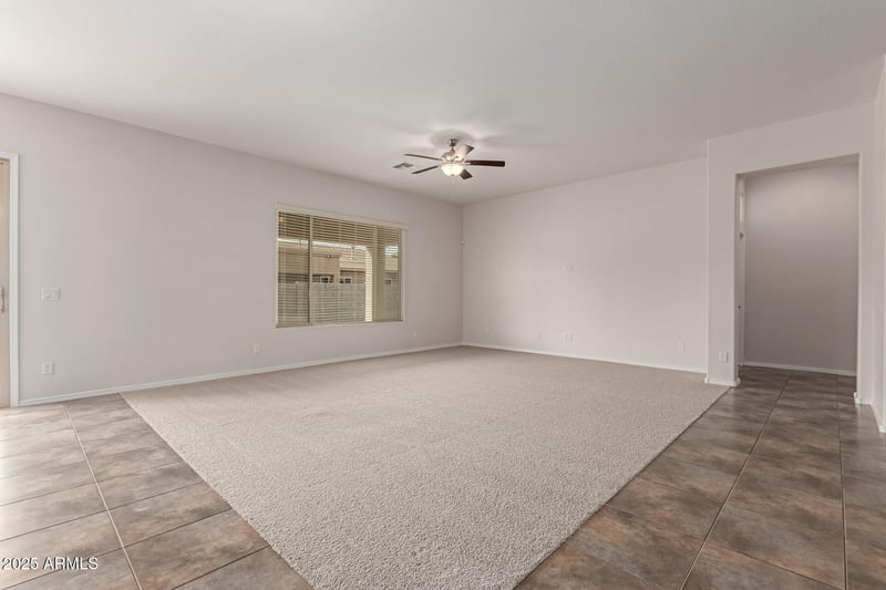 18181 Young St, Surprise, AZ 85388