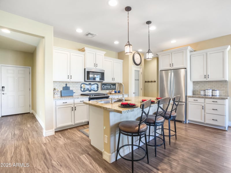 18182 Glenhaven Dr, Goodyear, AZ 85338