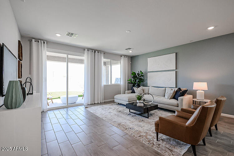 18183 Calle Lejos --, Surprise, AZ 85387