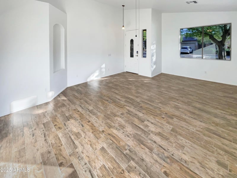 18184 Desert Blossom Dr, Goodyear, AZ 85338