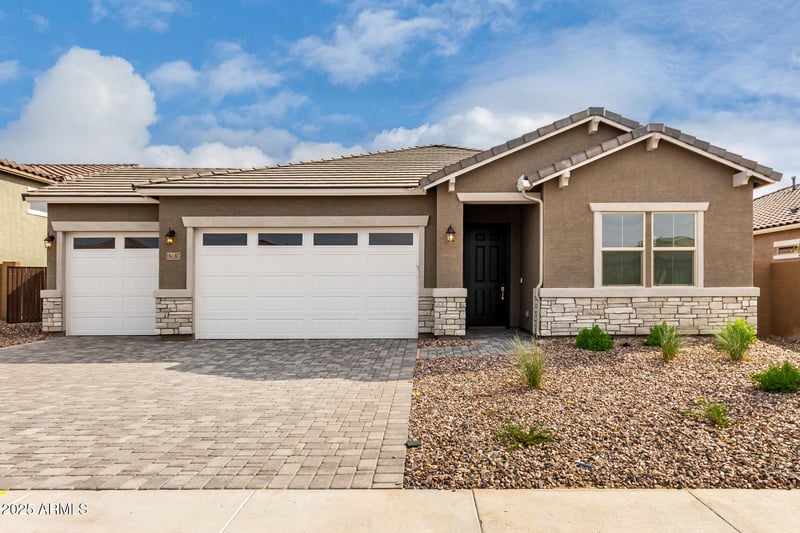 18185 Watkins St, Goodyear, AZ 85338