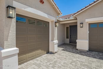 18189 Ashley Dr, Goodyear, AZ 85338