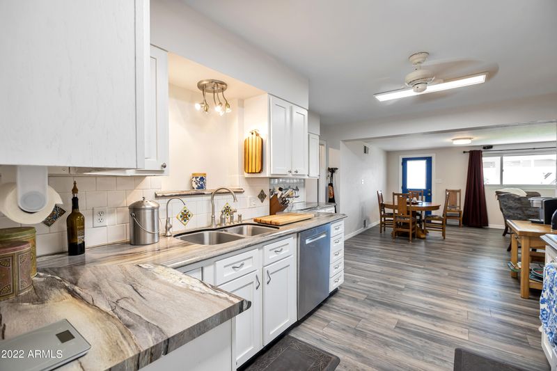 1819 E Minnezona Ave, Phoenix, AZ 85016